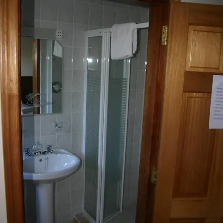 Oda ve Kahvaltı Portarra Moycullen